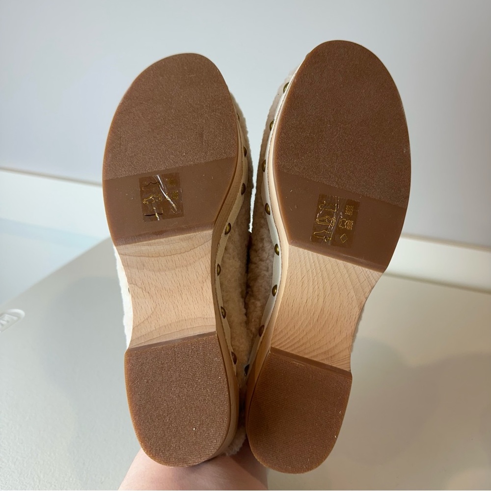 NEW J.Crew Dusty Ivory Curly Faux Shearling Sherpa Block Heel Platform Clogs 8 - Picture 4 of 7